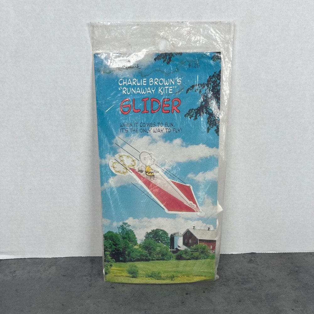 1965 Hallmark Charlie Browns Runaway Kite Glider New In Package VTG‎ Peanuts Toy